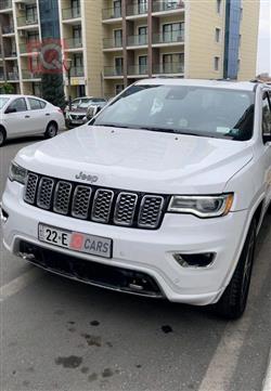 جیپ گراند شیرۆکی